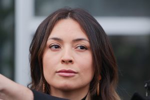 Camila Polizzi seguirá detenida por suspensión de audiencia de formalización de Caso Convenios