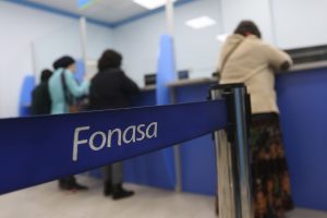 Gobierno hace indicación en proyecto de seguro catastrófico FONASA: Para todos los tramos