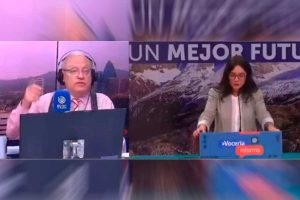 VIDEO| Mosciatti dice que hay censura a periodistas en La Moneda y es desmentido de inmediato