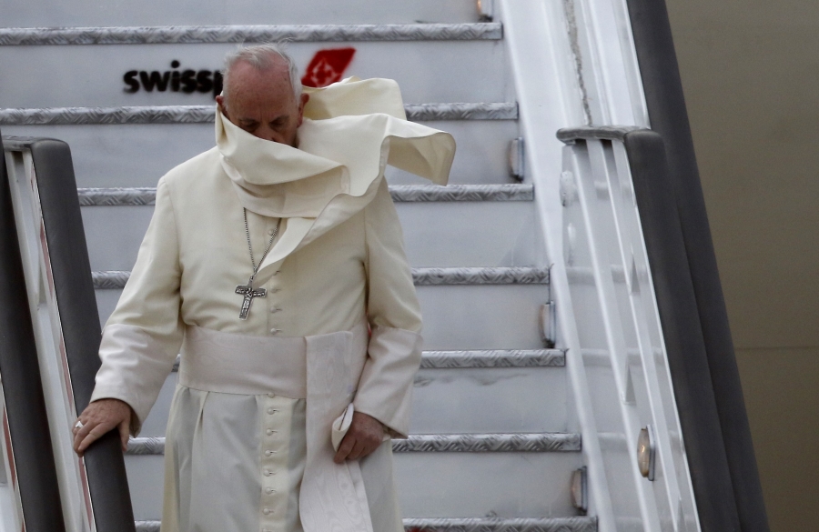 Papa Francisco clama por fin de la guerra en Gaza: «En nombre de Dios, cesad el fuego»