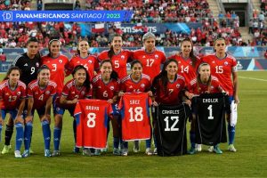 Una medalla de plata que vale oro: Con tributo a Endler la Roja Femenina cayó 0-1 ante México