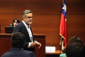 Longueira reaparece, habla de Jaime Guzmán y se burla de izquierda en proceso constituyente