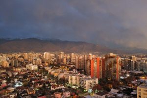 VIDEO| Lluvia en Santiago se transforma en granizadas y tormentas eléctricas