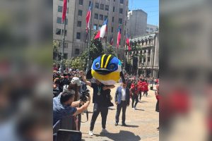 VIDEO| De Fiu Presidente a Fiu volador: Lucas Nervi levantó al sietecolores en La Moneda