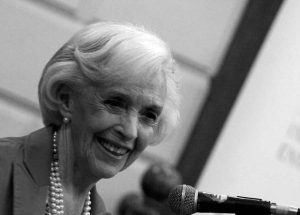 Pesar por fallecimiento de la querida actriz Carmen Barros a los 98 años