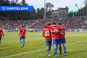 Cartelera de Fútbol por TV: Chile Sub-23, la UC y Brereton en los 50 partidos de este domingo
