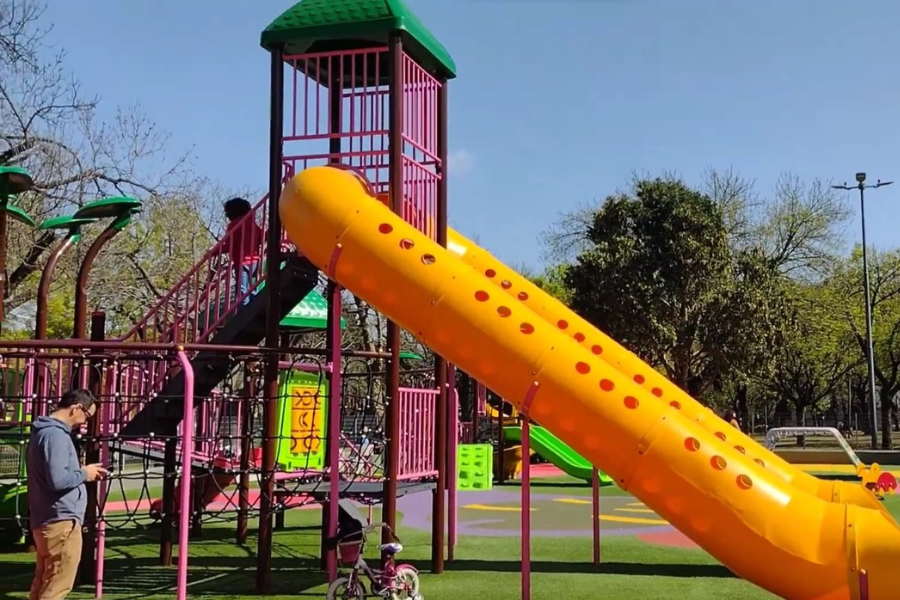 Plazas seguras y oasis sensorial entre propuestas premiadas para generar espacios públicos para la niñez en Chile