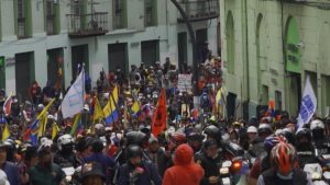 Ecuador anima a los turistas a mantener sus viajes ante "la reducción de los incidentes"