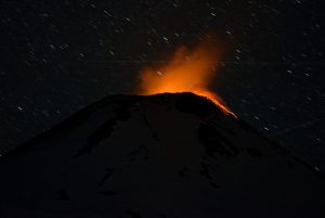 Volcán Villarrica: Se modifica el perímetro de seguridad por aumento de su actividad 