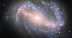 Viento interestelar altera una galaxia: Agujero negro las remodela más de lo que se creía