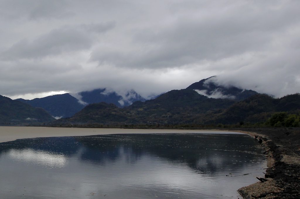 Intensas lluvias y vientos de 40 km por hora en Lago Ranco donde falleció Expresidente Piñera