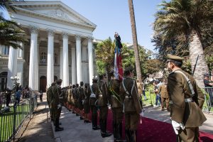 Funerales de Sebastián Piñera: Los cortes y desvíos de tránsito en Santiago Centro