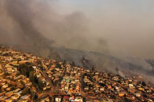 Con turismo solidario y apoyos a pymes y microemprendedores comercio de Valparaíso se levanta