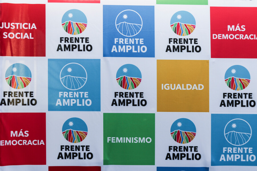 “Patriótico”, “socialista” y “feminista”: Las definiciones ideológicas del nuevo Frente Amplio