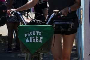 Abogada feminista y aborto en Francia: "Fomenta un debate necesario sobre la autonomía"