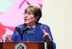 Experta proyecta presidenciales 2025: "Bachelet le puede ganar fácilmente a Matthei"