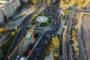 Súper Lunes: 116 ejes críticos en la Región Metropolitana con congestión vehicular