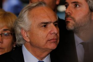 Formalización de Sergio Muñoz: Revelan que Andrés Chadwick recibió información filtrada