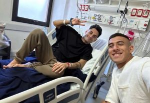 Javier Altamirano sale de cuidados intensivos tras convulsionar en cancha
