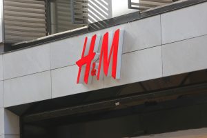 Ropa de Inditex y H&M usa algodón asociado a la deforestación en Brasil, según una ONG