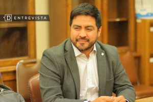 Daniel Melo, jefe diputados PS: "Extrema derecha busca desestabilizar sistema democrático"