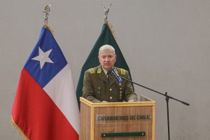 Fiscalía pide postergar formalización de general Yáñez tras crimen de tres carabineros