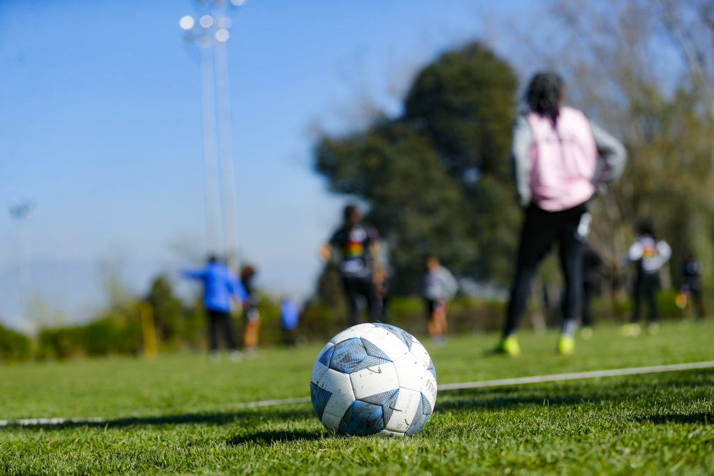 Se profesionaliza fútbol femenino: Contrataciones han subido de 40 a más de 500 jugadoras