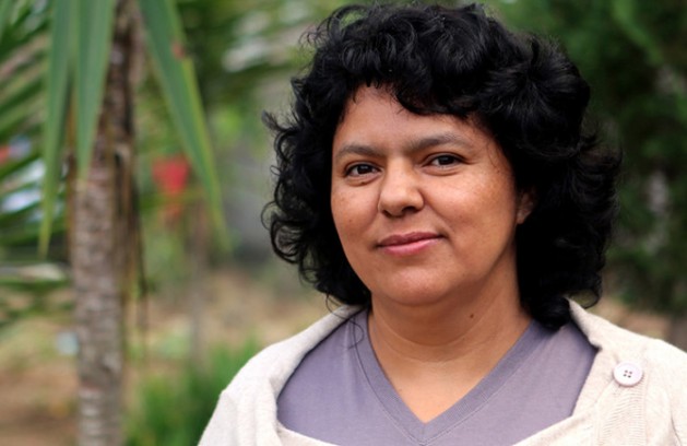 Hija de líder indígena asesinada Berta Cáceres: «El gobierno y las empresas extractivistas la mataron»