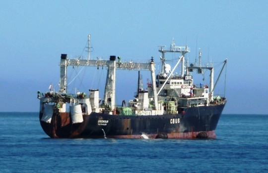 Pescadores denuncian «codicia» de mega empresa multada con $460 millones por pesca ilegal en Argentina