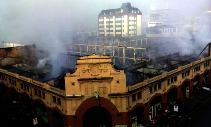 VIDEO | Drone sobrevoló Mercado de Temuco destruído por incendio