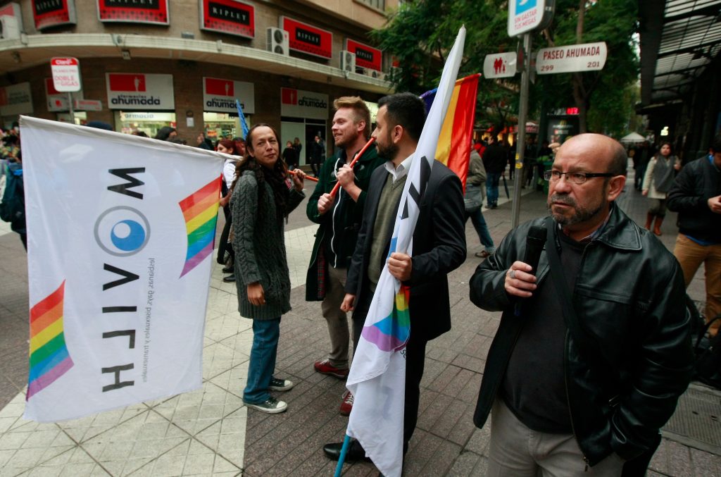CIDH cita al Estado chileno por matrimonio igualitario y busca una «solución amistosa» con el MOVILH