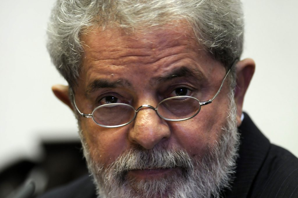 Tras orden de detención: Lula se recluye en sede de sindicato metalúrgico acompañado de dirigentes del PT