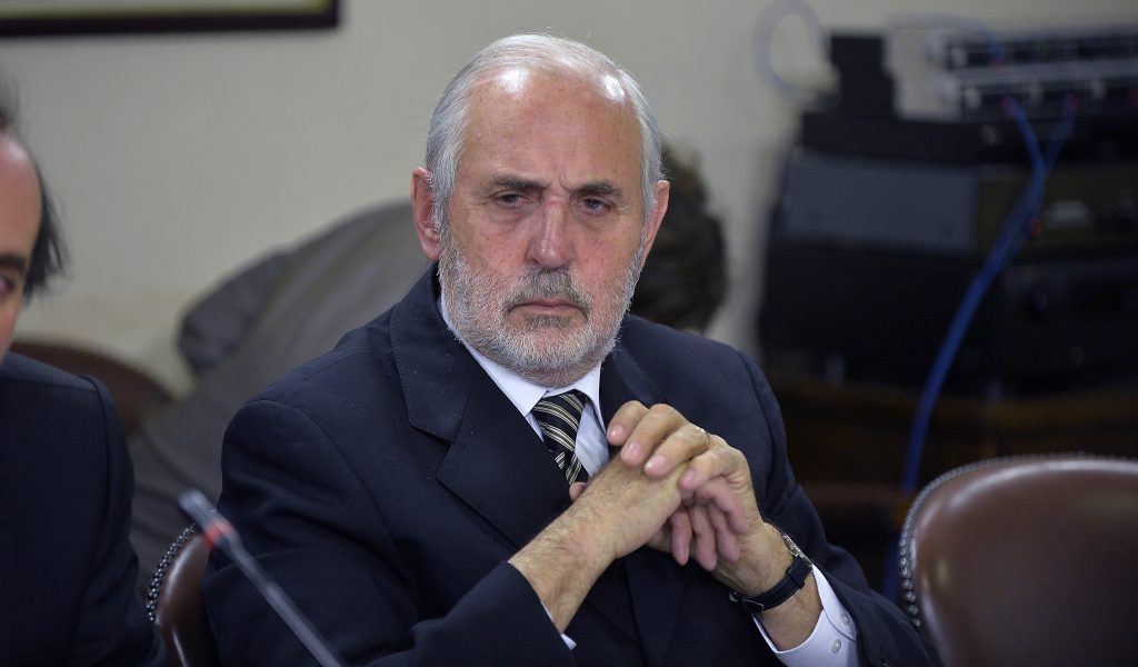 Jorge Abbott dice que no hay censura en caso Corpesca: Fiscal Arias puso en duda su «imparcialidad»