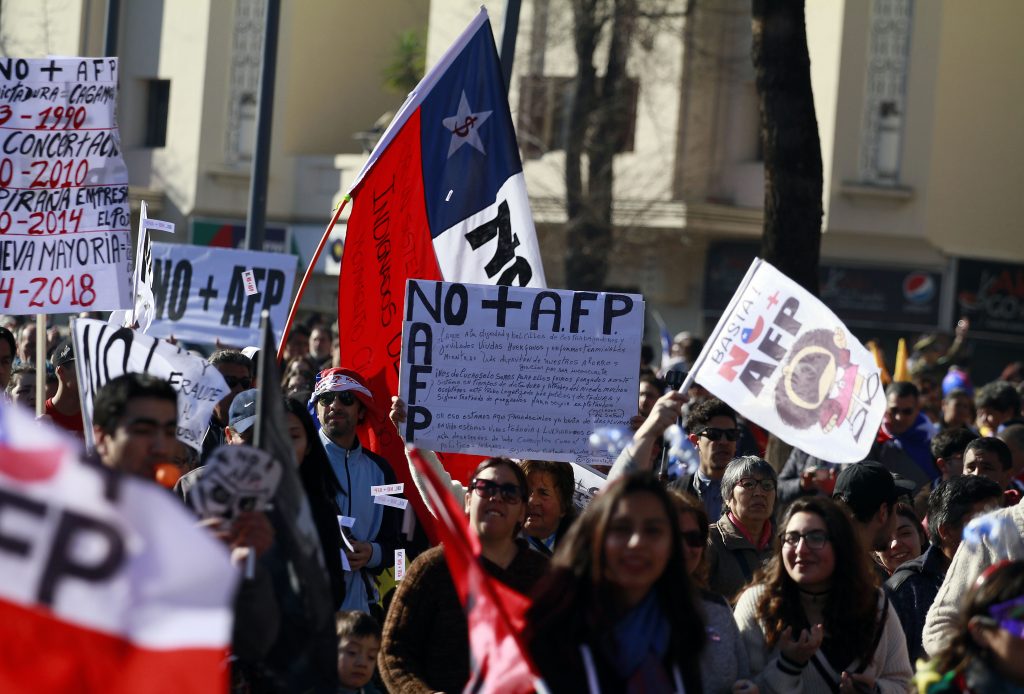 Movimiento «No Más AFP» convoca a paro nacional por plebiscito para modificar el sistema de pensiones