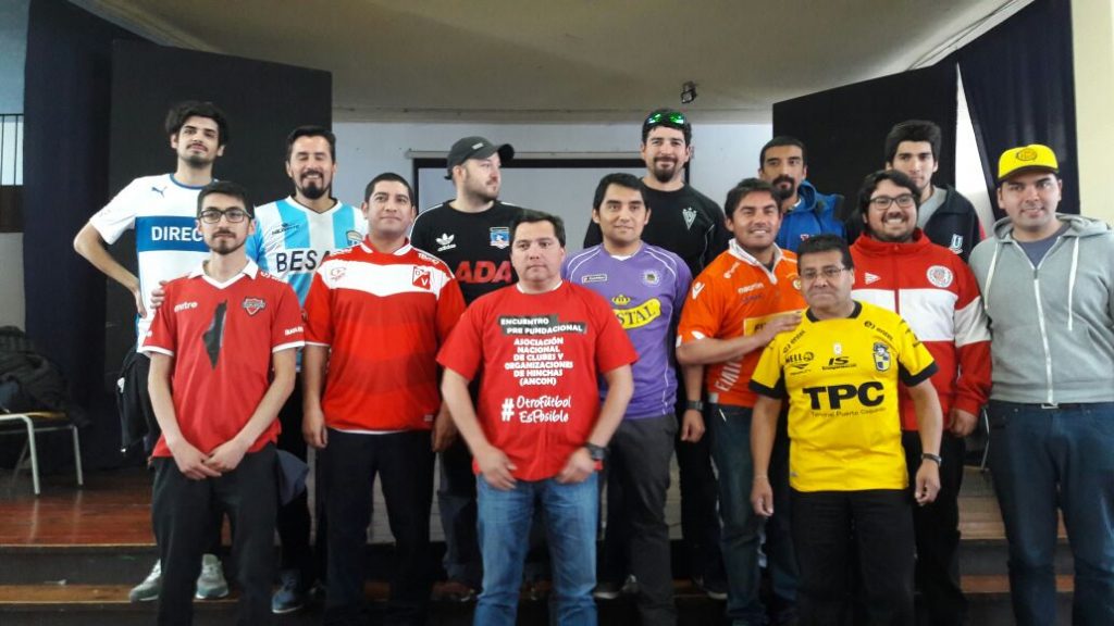 Organizaciones de hinchas de doce equipos del fútbol chileno se organizan contra las SADP