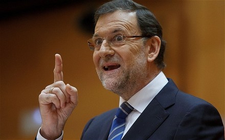 Presidente español Mariano Rajoy declara como testigo en caso de corrupción de su partido
