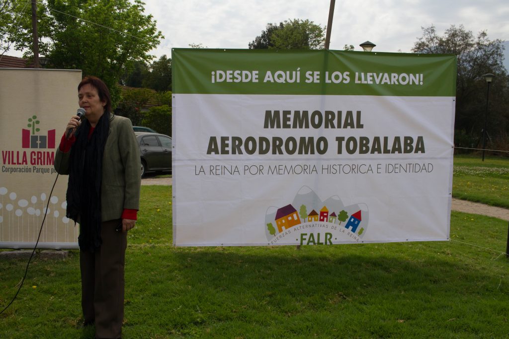FOTOS| Organizaciones exigen que se declare «sitio de memoria» Aeródromo de Tobalaba, símbolo de exterminio de la dictadura
