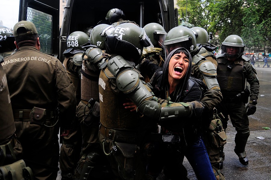 FOTOS| Violenta respuesta del Estado chileno a protestas por liberación de machi Francisca Linconao