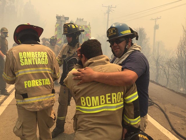 Conmoción por nueva muerte de bombero: Víctimas fatales por incendios llegan a 10