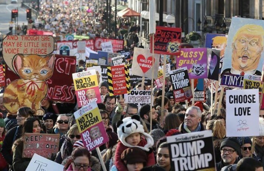 De Emma Watson a Angela Davis: «Marcha de las mujeres» se toma el primer día de Trump como presidente