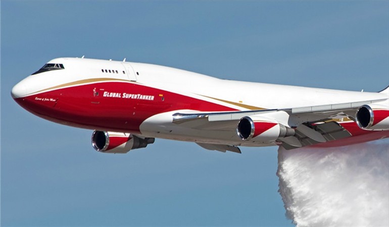 «Ese avión no sirve»: Revelan correos con que Conaf rechazó primer ofrecimiento del SuperTanker