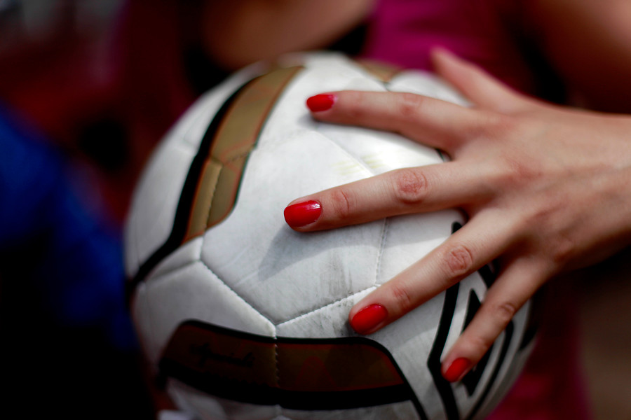 El firme compromiso de una mujer con el sueño deportivo de su hija: «El fútbol es su pasión, ¿cómo no apoyarla?»