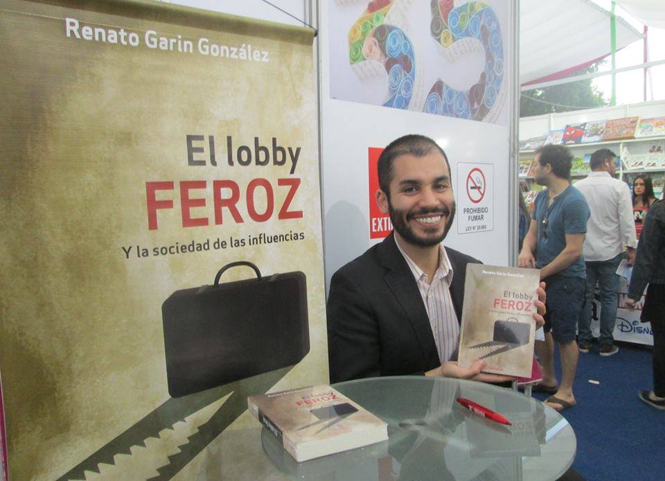Renato Garín, autor de «El Lobby Feroz»: «El Frente Amplio tiene que ser periférico, no tiene que ser fronda»