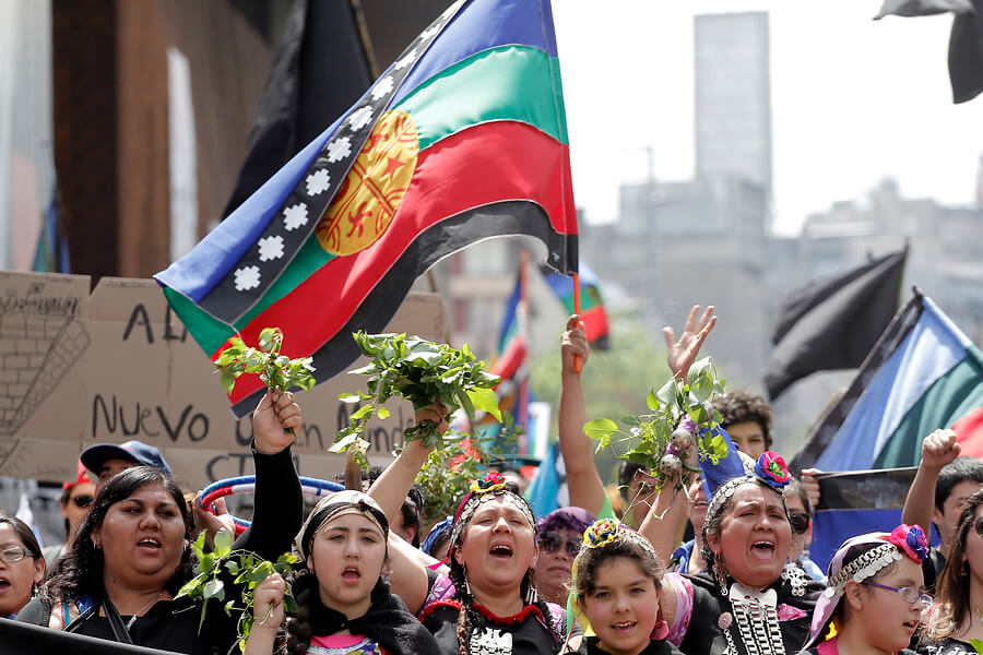El presente feminista de las mujeres mapuche: Del debate a una lucha contra múltiples violencias