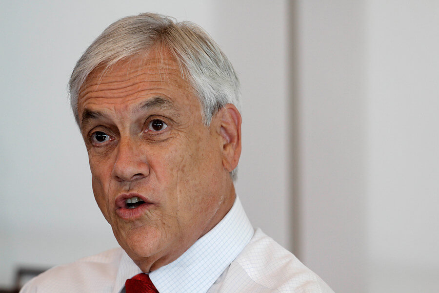 Adimark: Piñera sigue liderando la carrera presidencial pese a supuestos conflictos de interés