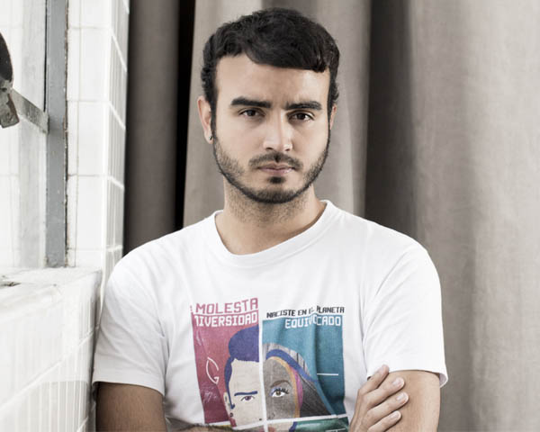 Activista gay venezolano que le ganó juicio laboral a Matthei: «La derecha en Chile es del siglo 19»