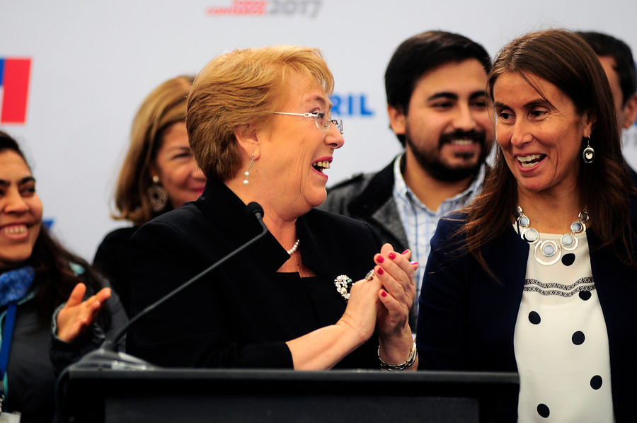 El sutil palo de Bachelet a Piñera tras el Censo sobre sentir «orgullo de poder hacer las cosas bien»