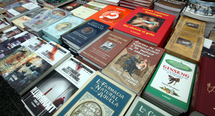 Día Internacional del Libro: Propuestas para disfrutar de la literatura en Santiago