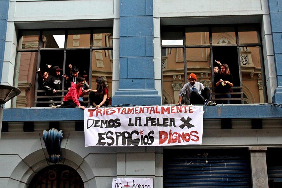 Claustro Académico de la Facultad de Humanidades de U. de Valparaíso decide no reanudar clases por intoxicaciones