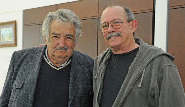 Silvio Rodríguez y Pepe Mujica llaman a apoyar a Nicolás Maduro